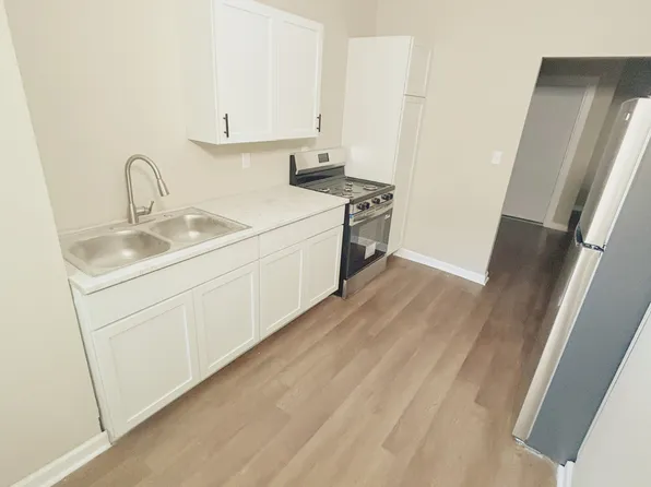 359 Potomac Ave #359, Buffalo, NY 14213