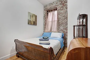 Rented by Safdie Realty Group