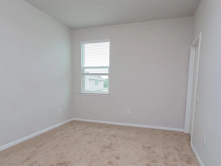 14614 Frankel Loop — Photo 11