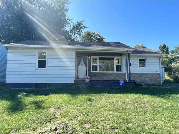 3833 Apache Trl, Hannibal, MO 63401