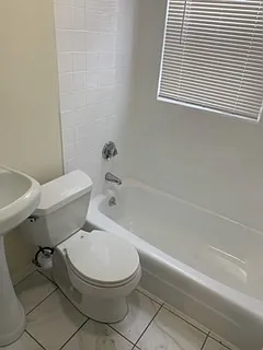 32 Edgerly Rd E — Photo 11