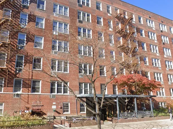 400 East 17th Street 711 image 16 of 16