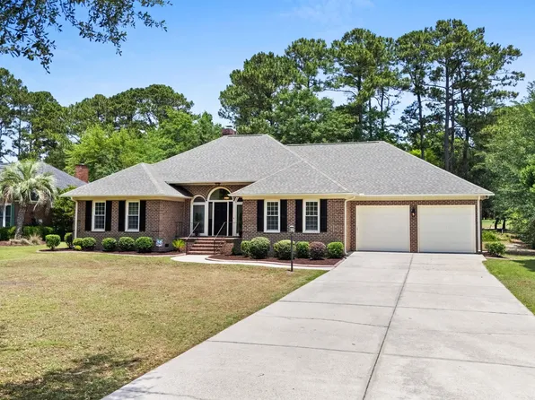 4015 River Hills Dr., Little River, SC 29566
