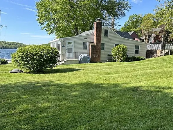 34 Fowler Development, Middlefield, CT 06455