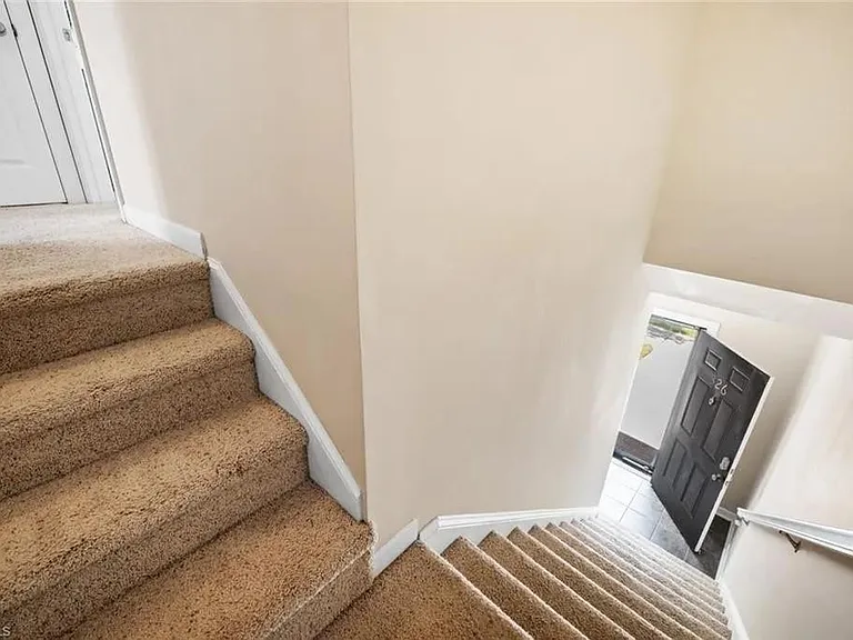 326 Summergate Dr — Photo 13