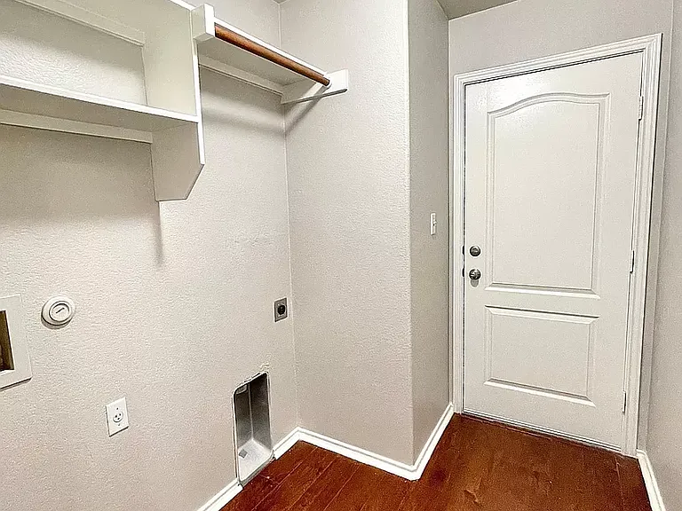3101 Barksdale Dr — Photo 18