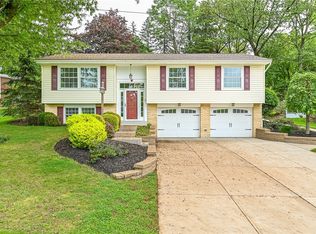 9076 Willoughby Rd, Pittsburgh, PA 15237