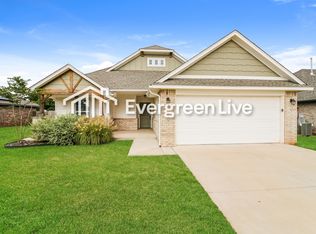 4012 Idylbreeze Dr, Oklahoma City, OK 73179