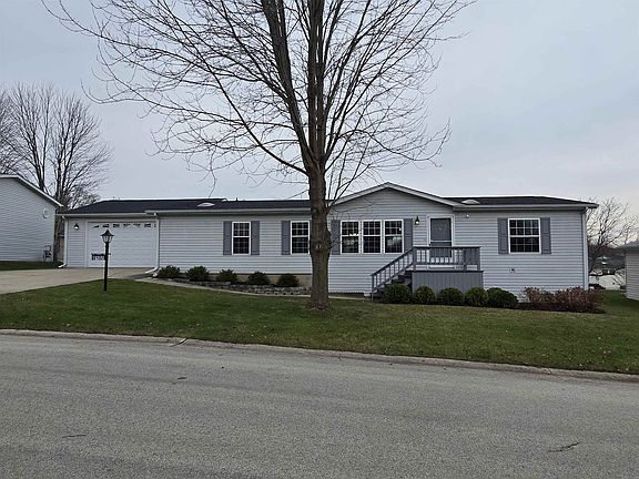 2nd image of 8402 Tamarack Dr