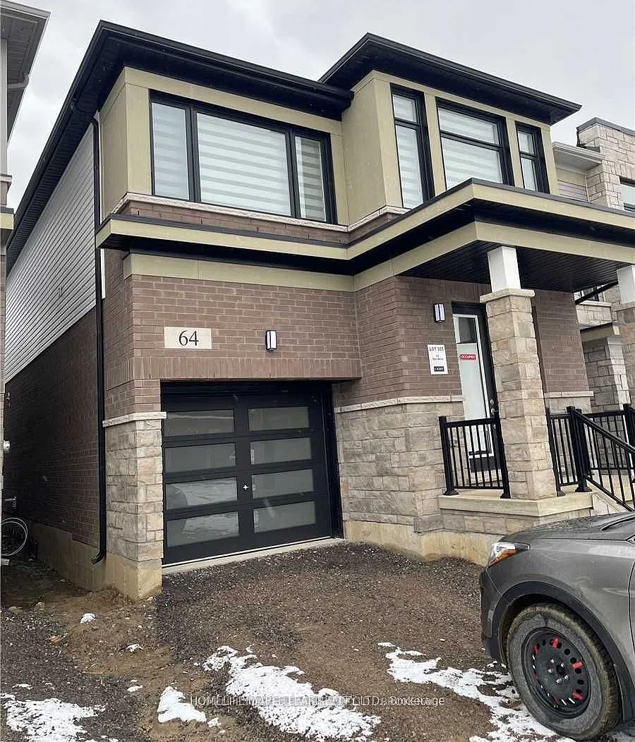 4 bed, $3,200 — Photo 1