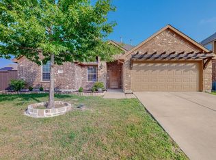 516 Auburn Ln, Forney, TX 75126