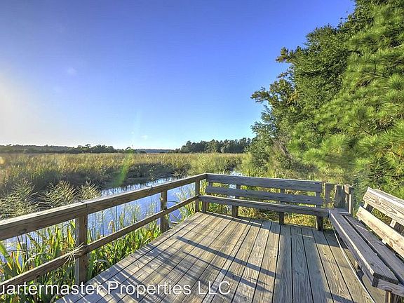 Dock View & Fishing
