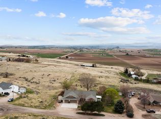 7096 Big Foot Rd, Melba, ID 83641