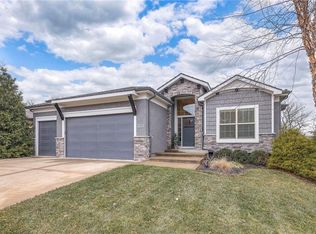 1537 Woodland Rd, Greenwood, MO 64034