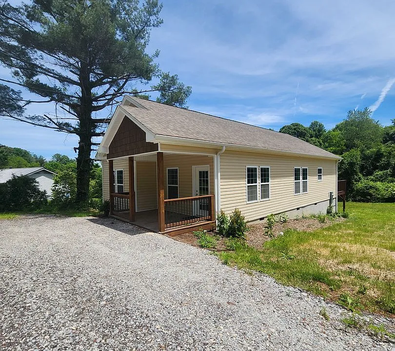 68 Brevard Knoll Dr