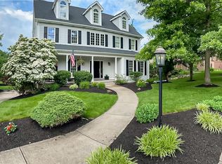 111 Oakhaven Dr, Wexford, PA 15090