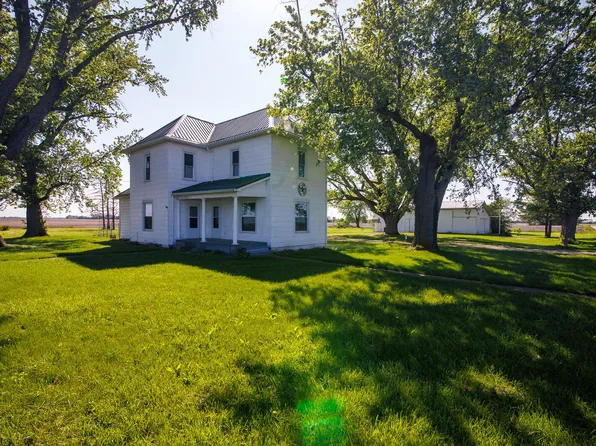 24791 Mouser Rd, New Holland, OH 43145