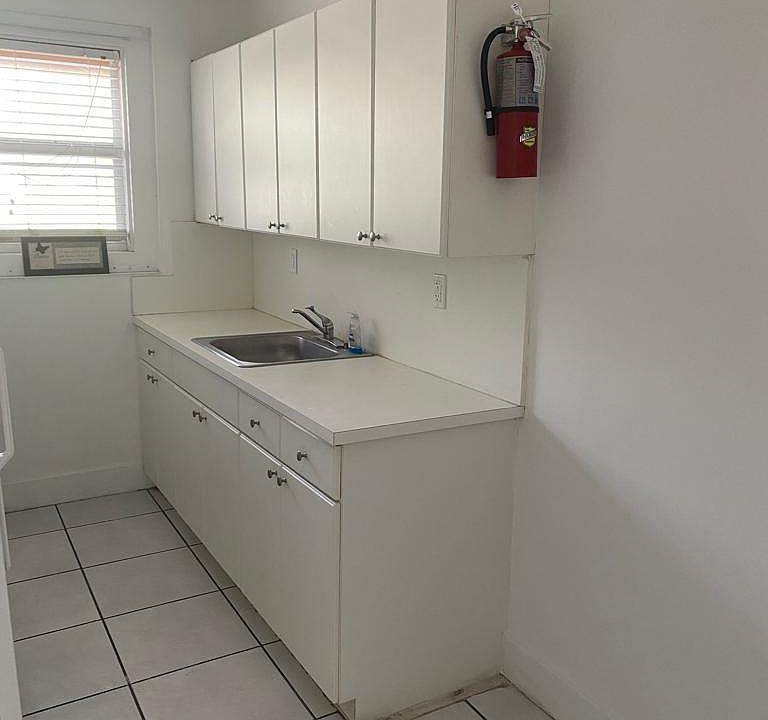 13262 Aswan Rd 4, Opa Locka, FL 33054 Zillow