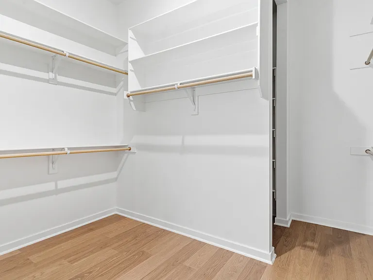 1823 E Fiji St — Photo 11