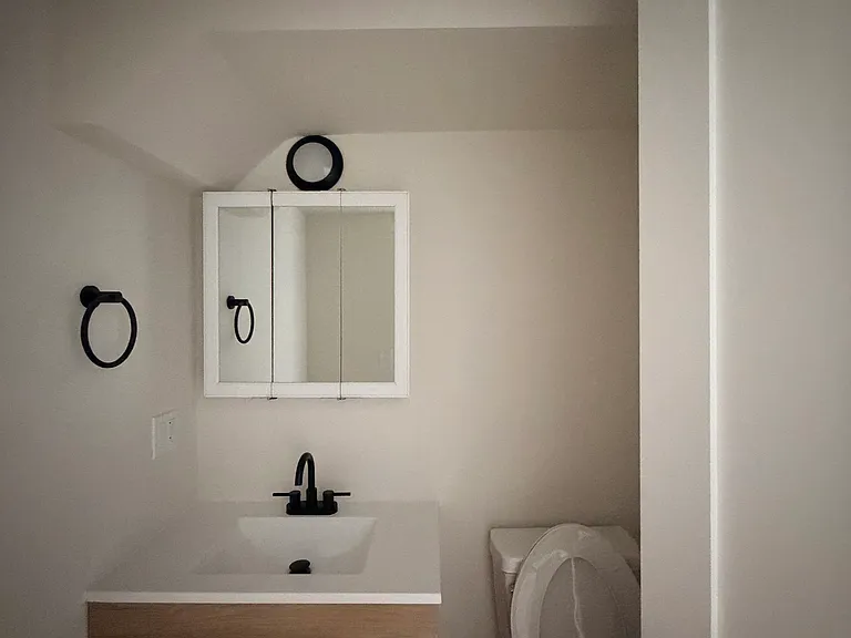 44 Warner St #B11 — Photo 7