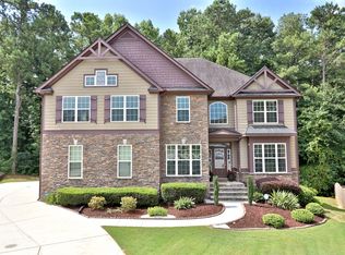 241 Chandler Bluff Ct, Grayson, GA 30017