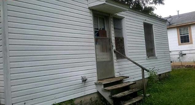 2nd image of 1000 Park Dr