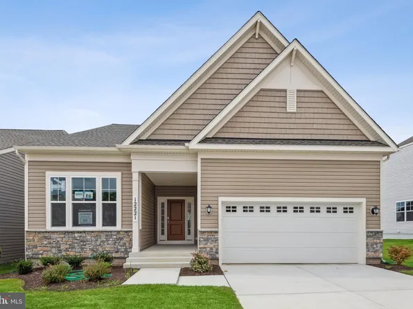 12221 Beechfield Dr, Bowie, MD 20720