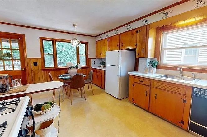 268 Fulton St — Photo 10