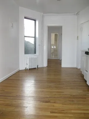 Rented by Tower Brokerage | media 29