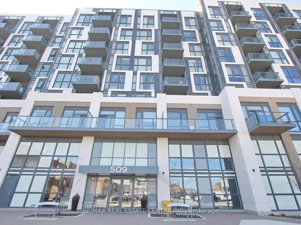509 Dundas St W, Oakville, ON