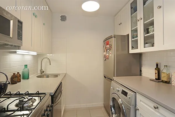 Rented by Corcoran | media 15