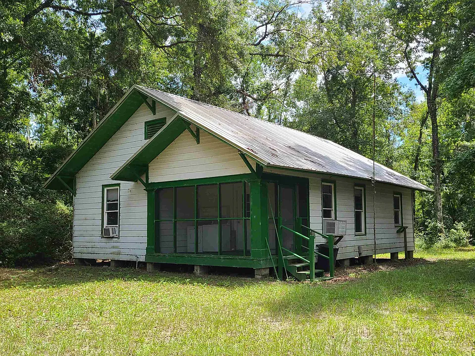 11211 N US Highway 19
