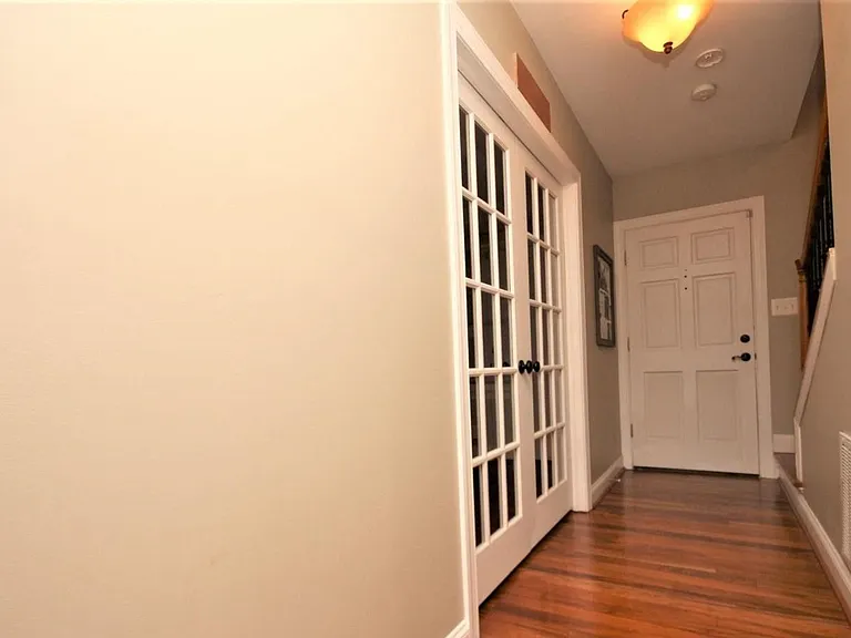 112 Water St — Photo 8