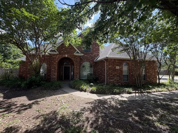 6030 Bentwood Dr, Midlothian, TX 76065