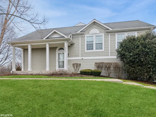 2472 Anna Way, Elgin, IL 60124