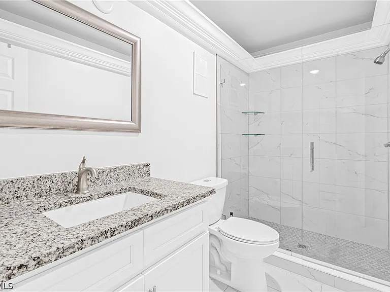 3225 E Riverside Dr #34-C — Photo 13