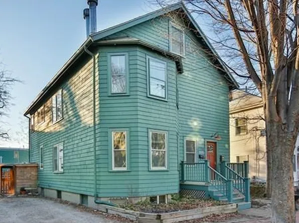 156-158 Raymond St #1, Cambridge, MA 02140