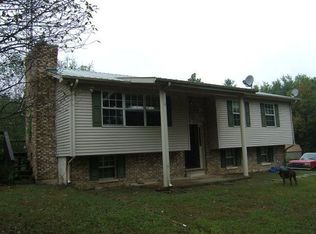 121 Larue Ln, Jamestown, TN 38556