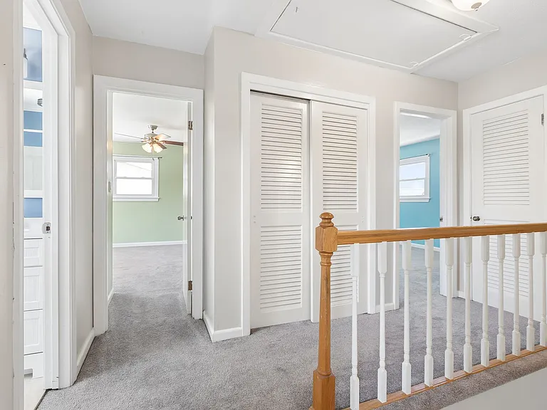 29 Adriatic Ave — Photo 23