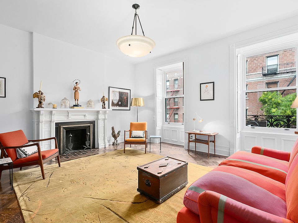 1st image of 136 W 16th St APT 4W