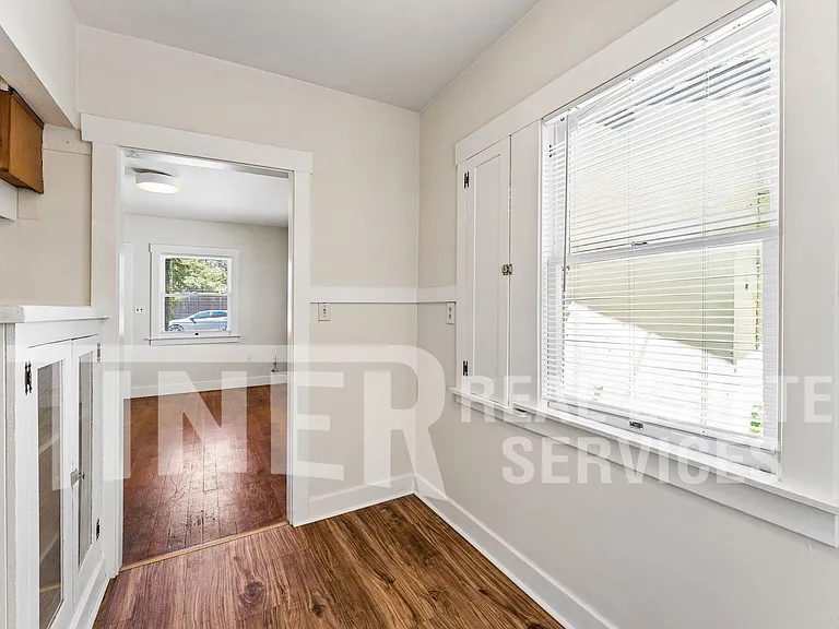 314 Los Vegas Ave — Photo 9