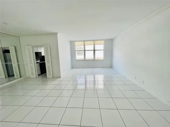 4747 Collins Ave APT 207, Miami Beach, FL 33140