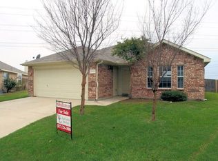 2803 Bluefield Ln, Grand Prairie, TX 75052
