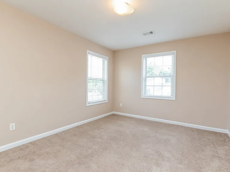 2373 Bancroft Way — Photo 13