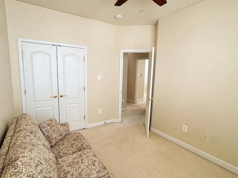 198 Hidden Forest Ct — Photo 43