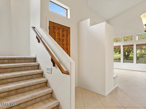 5th image of 1944 Lazy Meadow Ln