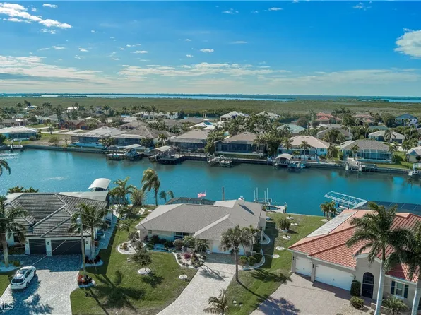 3022 SW 28th Ave, Cape Coral, FL 33914