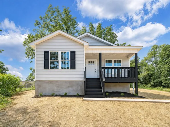 3704 Michigan Ave NW, Roanoke, VA 24017