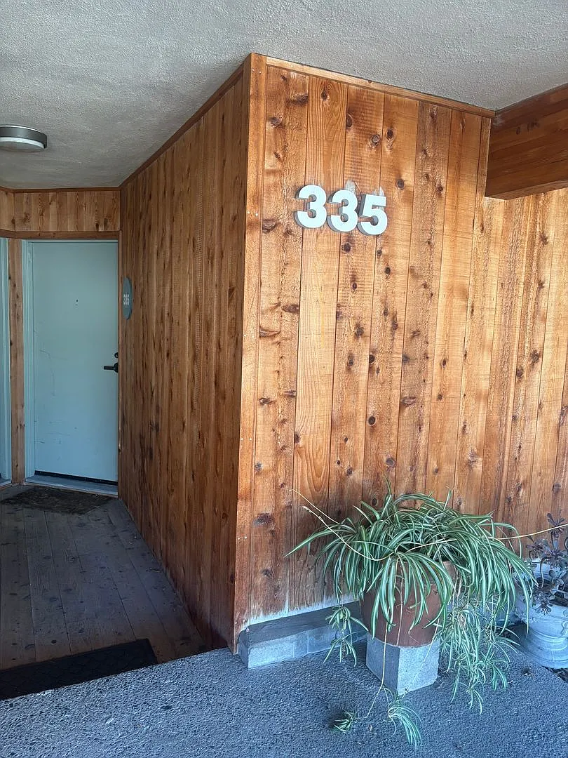 Building Photo - 125 Surf Way #355