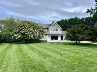 9 Chester Ave, Bridgehampton, NY 11932
